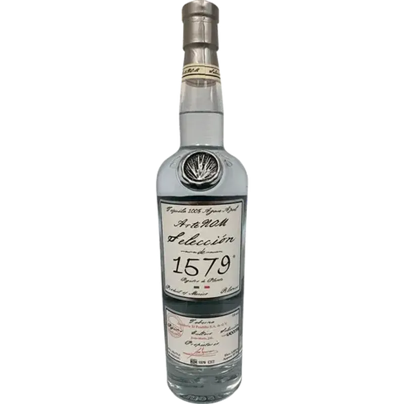 Artenom Seleccion 1579 Blanco Tequila view 1