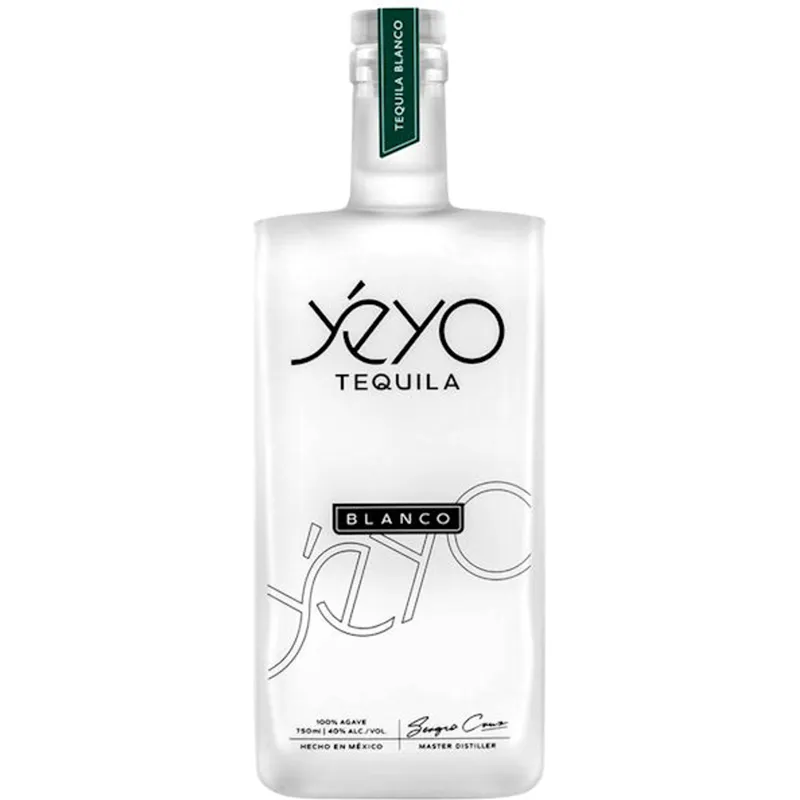 Yeyo Silver Tequila view 1