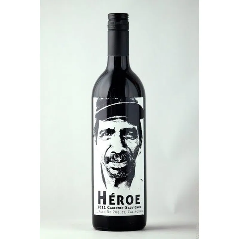 Sculpterra Heroe Pinot Noir view 1