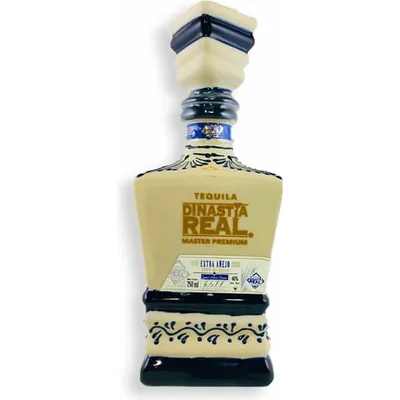 Dinastia Real Extra Anejo 750ml Bottle