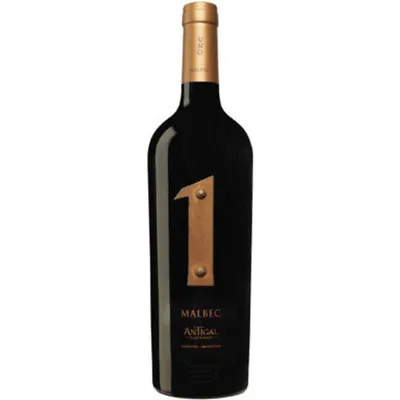 Antigal Uno Malbec 750mL