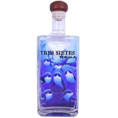 Tres Sietes Silver Wyland Limited Edition Dolphin Tequila 750ml