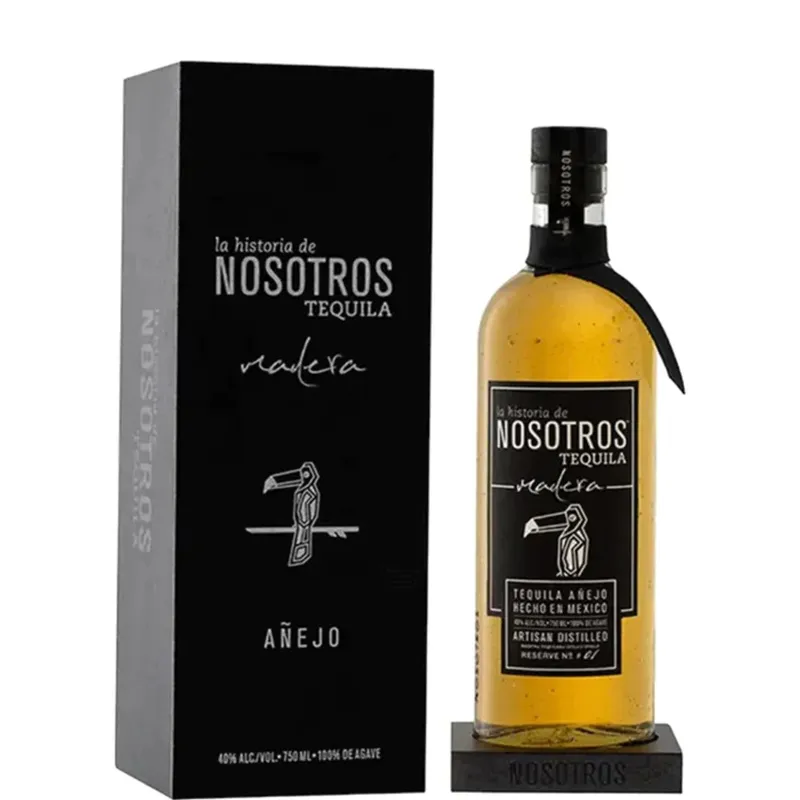 Nosotros Madera Añejo view 1