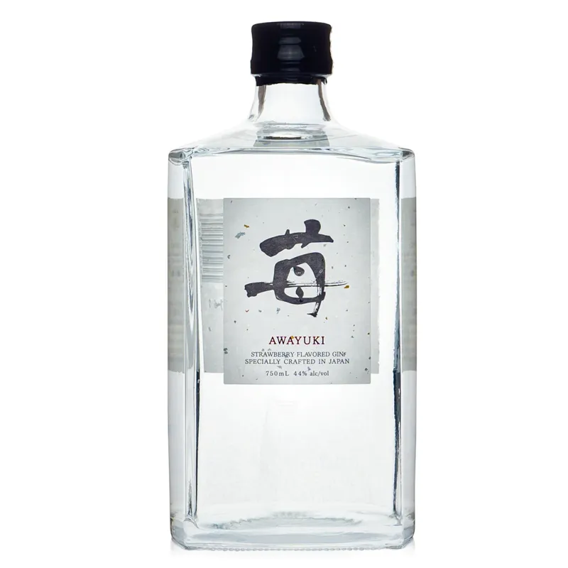 Awayuki Strawberry Gin view 1