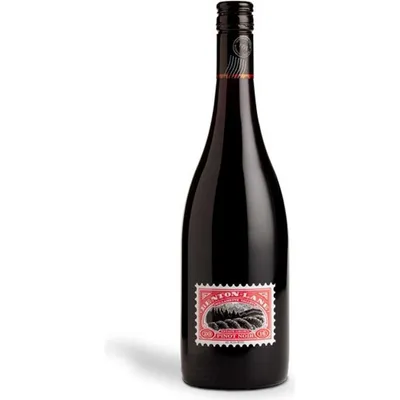 Benton-Lane Estate Grown Pinot Noir 750mL