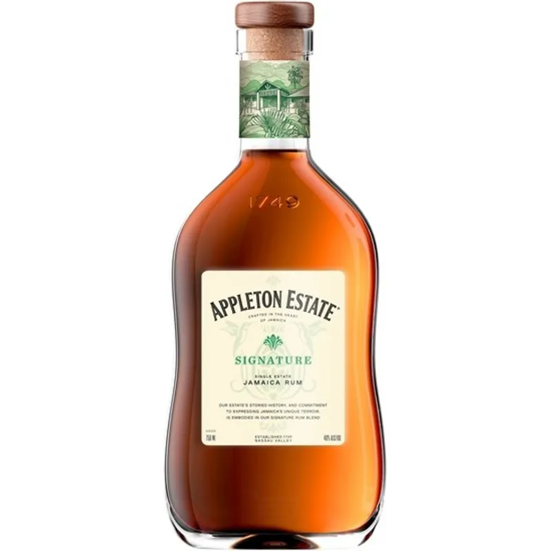 Appleton Estate Signature Blend Rum view 1