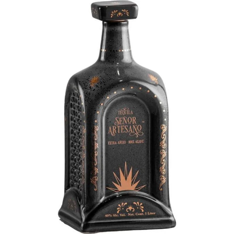 Senor Artesano Extra Anejo Tequila view 1