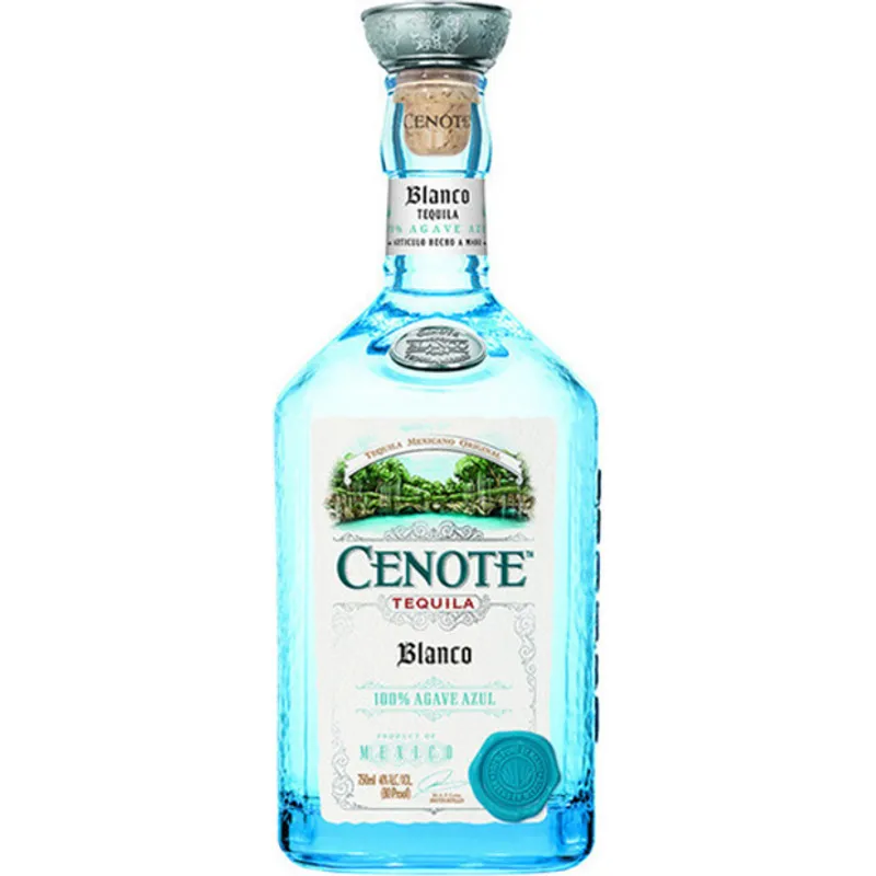 Cenote Blanco Tequila view 1