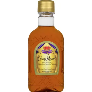 Crown Royal Fine De Luxe Blended Canadian Whisky