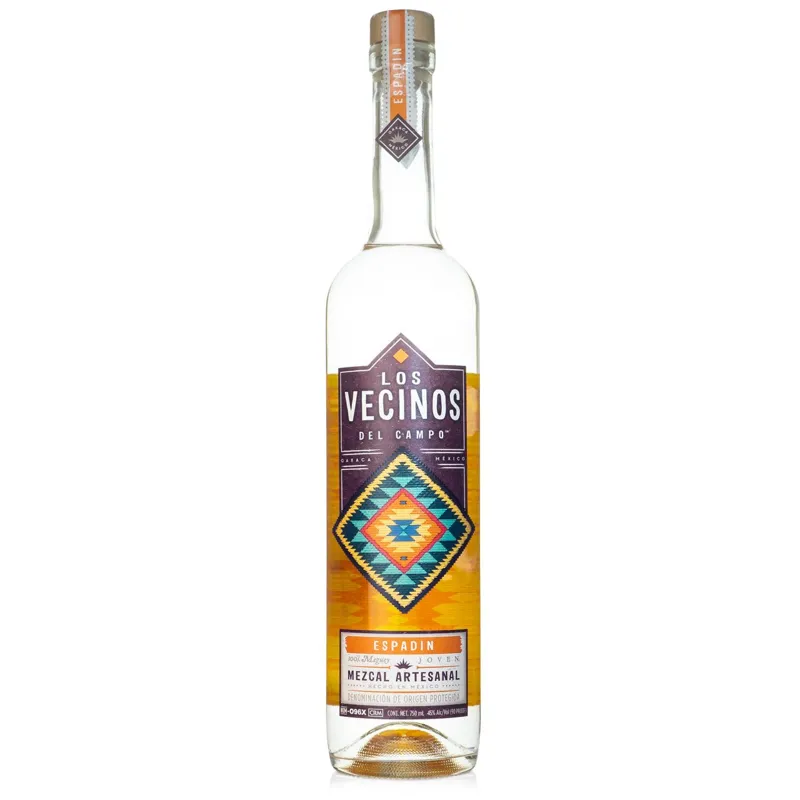 Los Vecinos Del Campo Espadin Mezcal view 1