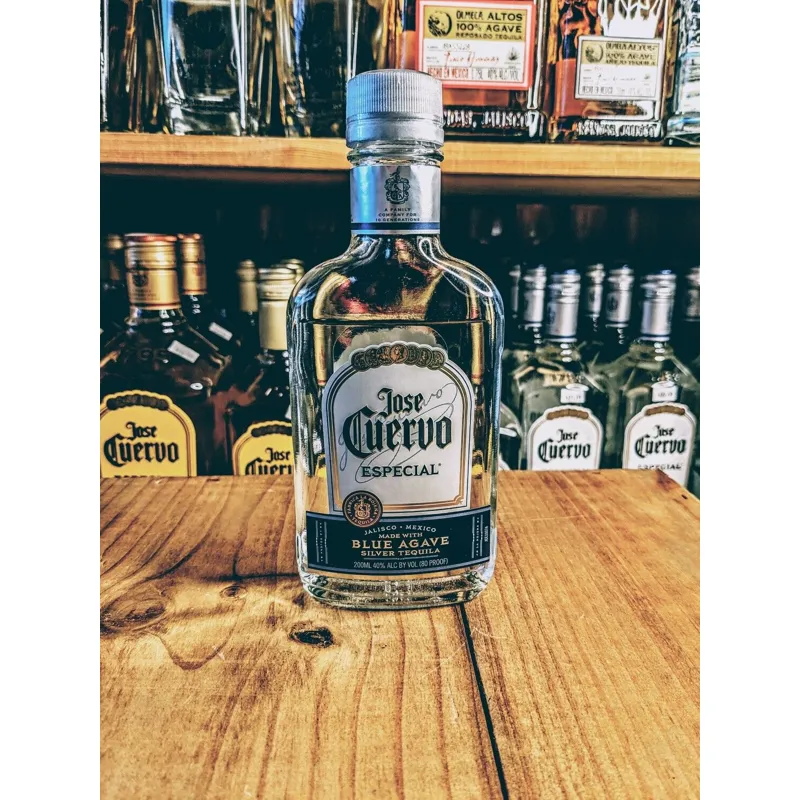 Jose Cuervo Especial Tequila Silver view 1
